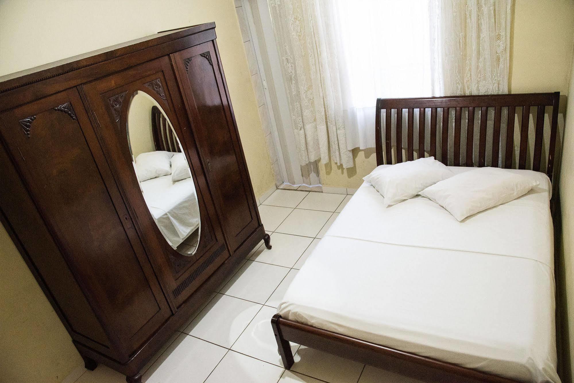 Hotel Pinheirinho Curitiba Bagian luar foto