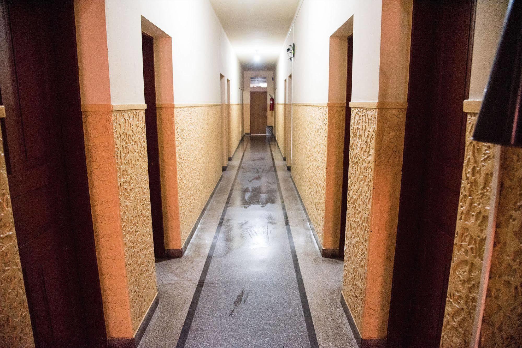 Hotel Pinheirinho Curitiba Bagian luar foto
